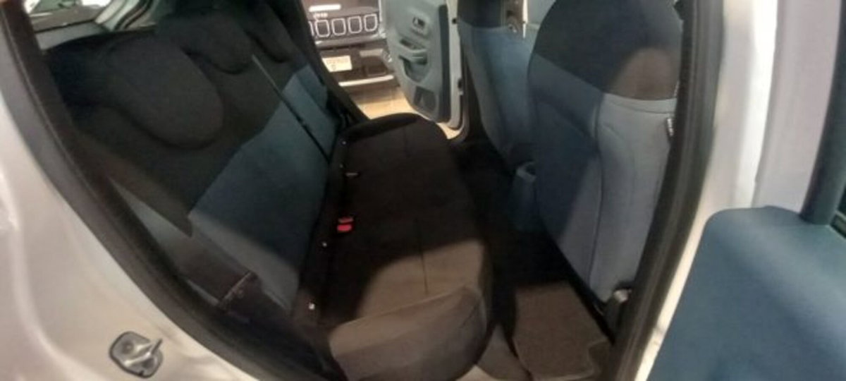 Fiat Grande Panda 1.2 Icon 100cv (6)