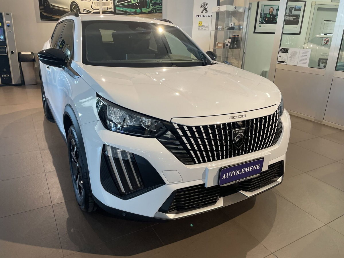 Peugeot 2008 1.2 hybrid Allure 145cv e-dcs6