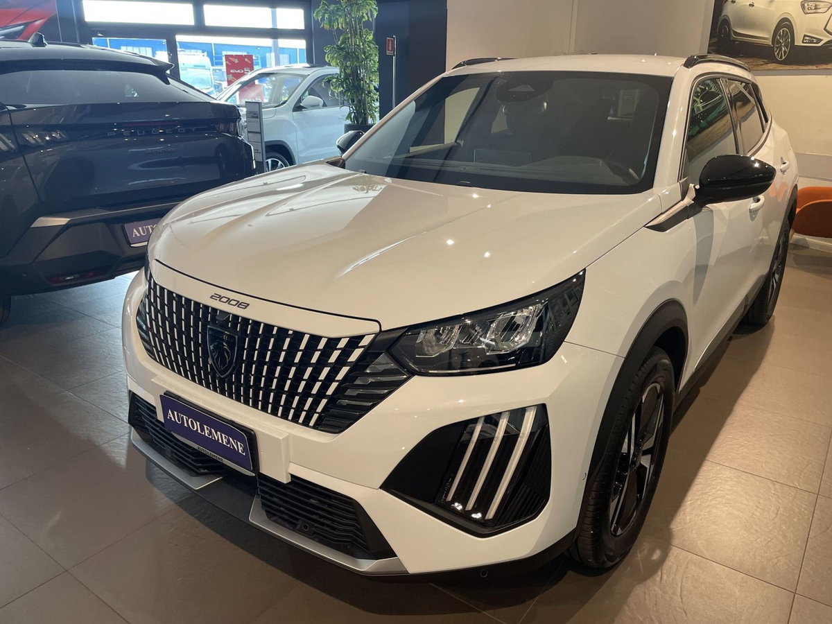 Peugeot 2008 1.2 hybrid Allure 145cv e-dcs6 (2)