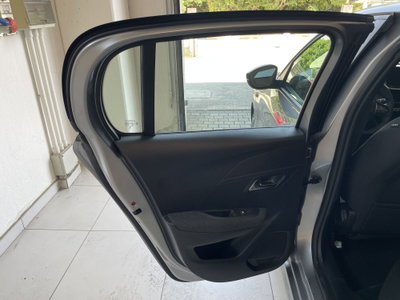 Peugeot 208 Turbo 110 S&S 5 porte Allure (11)