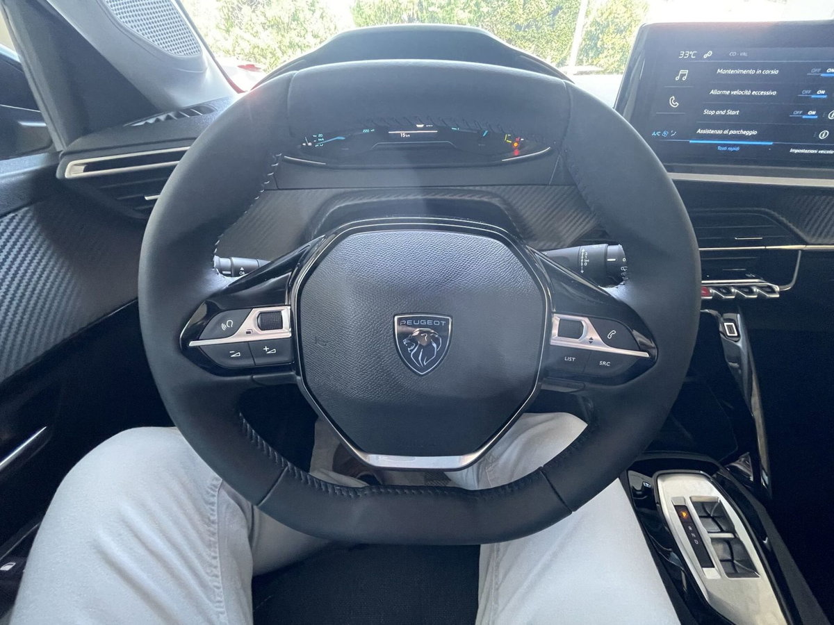 Peugeot 208 Turbo 110 S&S 5 porte Allure (13)