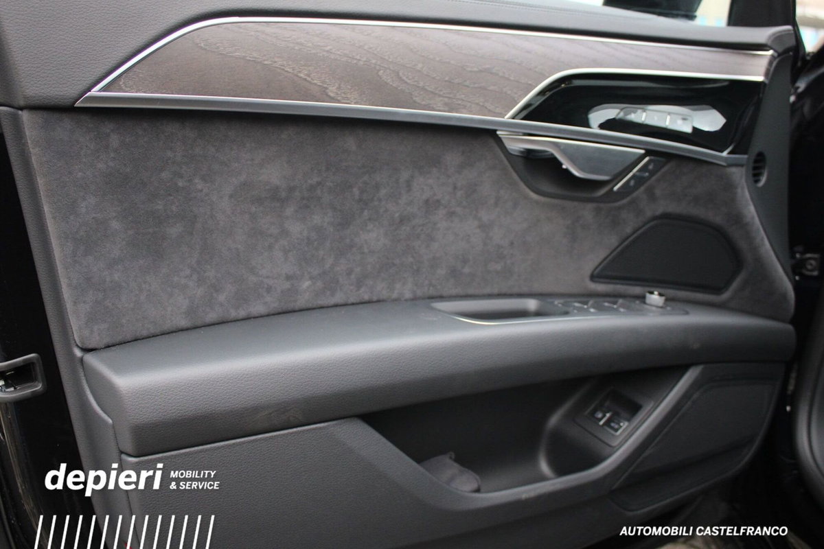 Audi A8 60 TFSI e 3.0 quattro tiptronic (17)