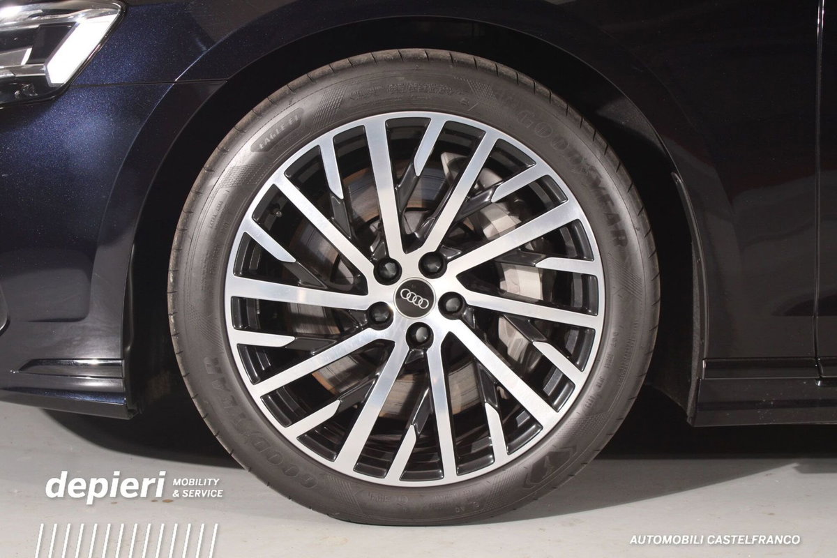 Audi A8 60 TFSI e 3.0 quattro tiptronic (5)