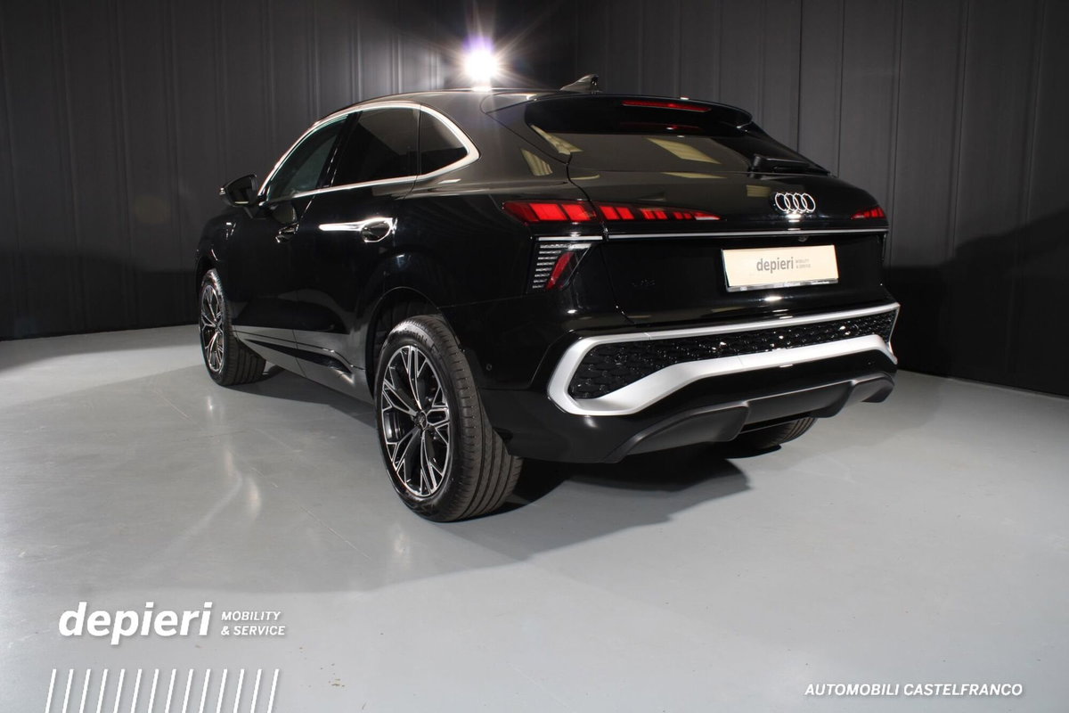 Audi Q3 Sportback 1.5 e-hybrid S line edition 272cv stronic (3)