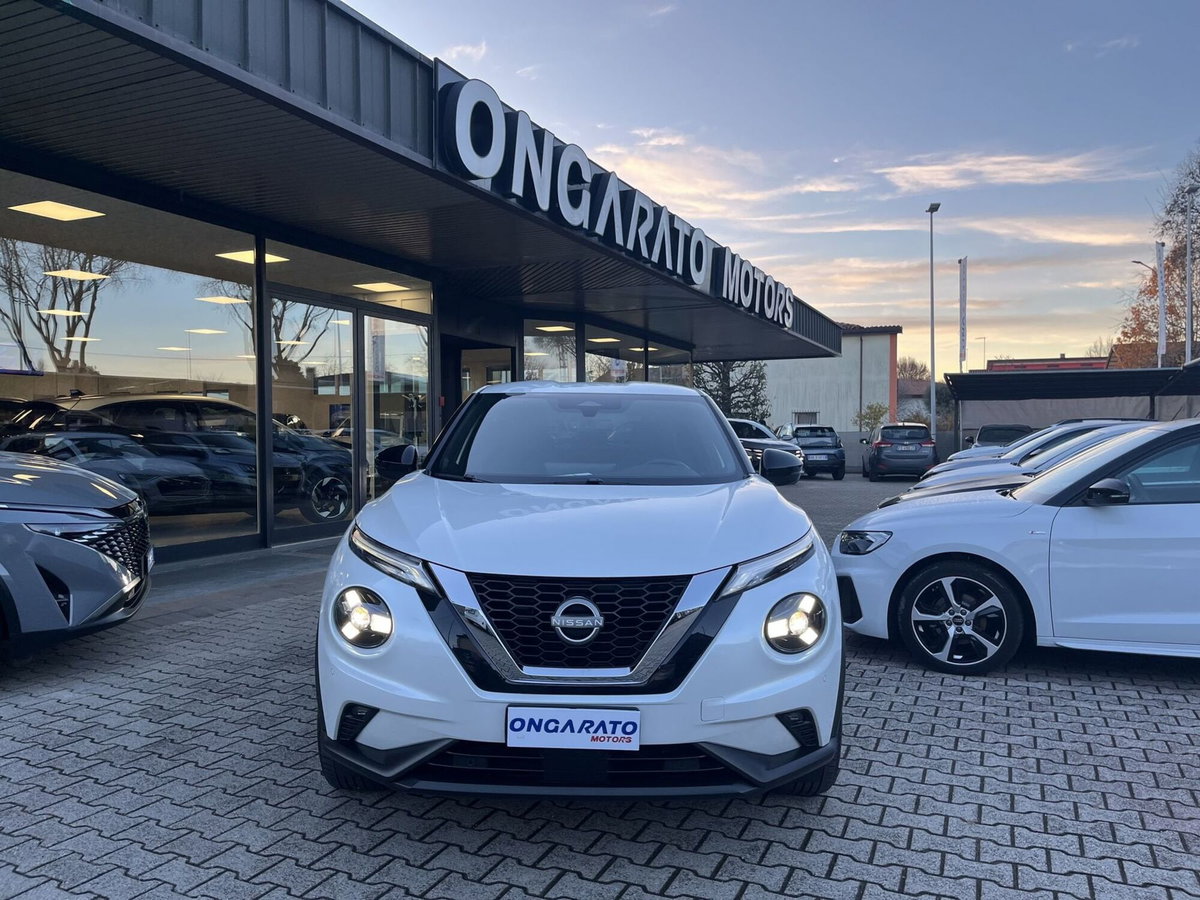 Nissan Juke 1.0 dig-t N-Connecta 114cv (2)