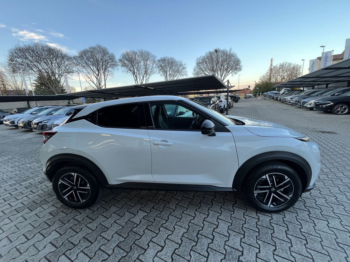 Nissan Juke 1.0 dig-t N-Connecta 114cv (4)