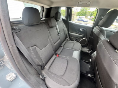 Jeep Renegade 1.4 MultiAir DDCT Limited (11)