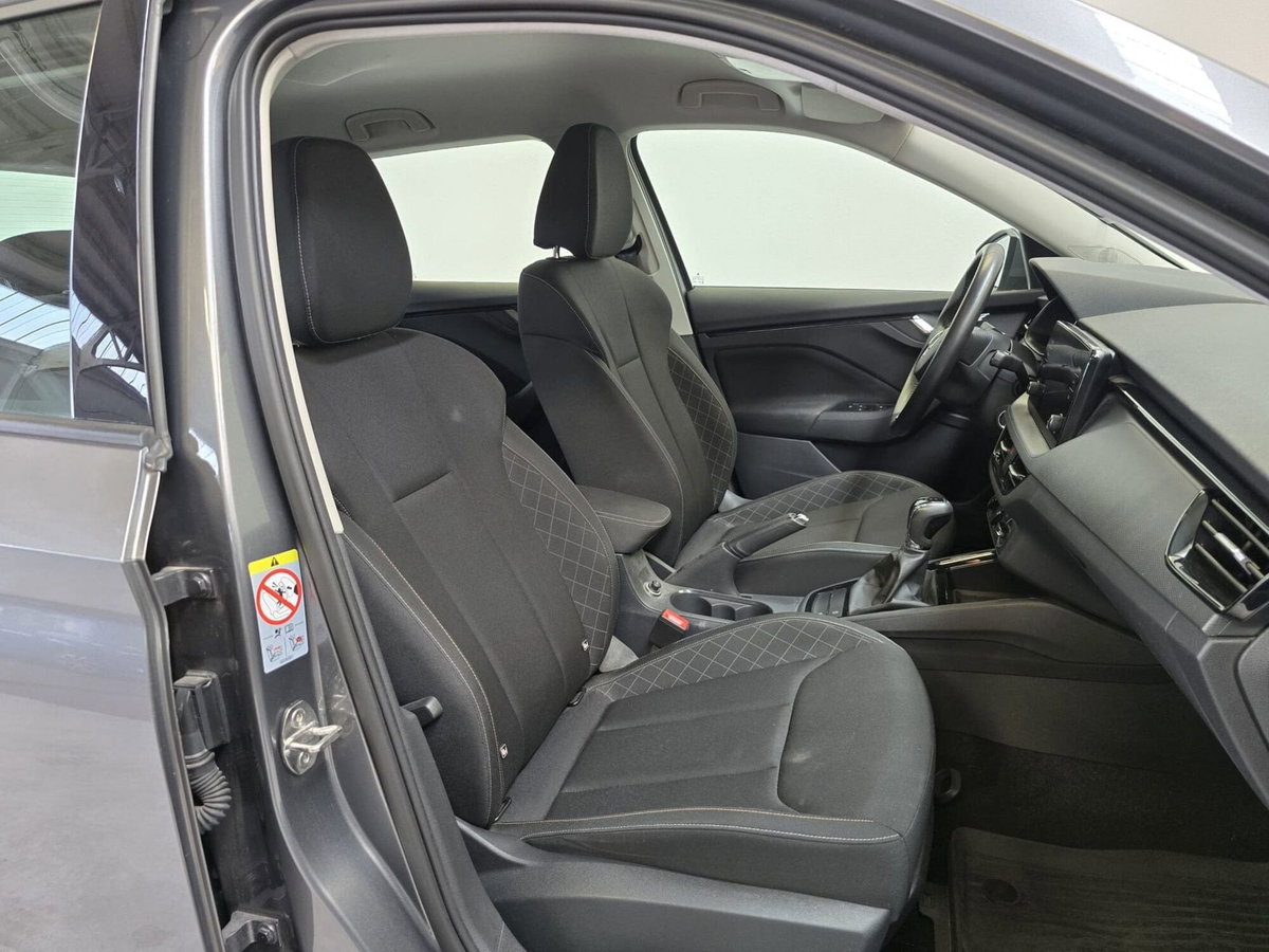 Skoda Kamiq 1.0 TSI 110 CV DSG Ambition (10)