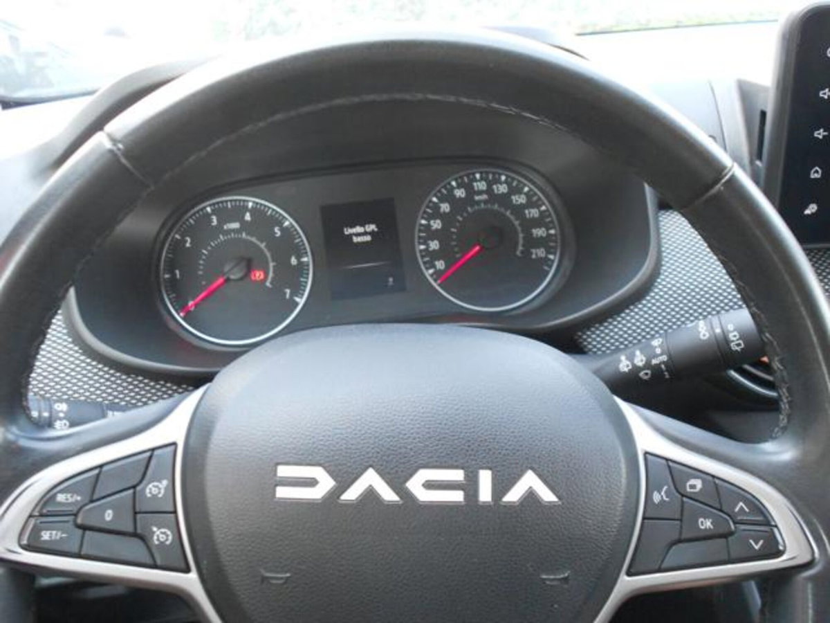 Dacia Sandero Stepway 1.0 tce Expression Eco-g 100cv (17)