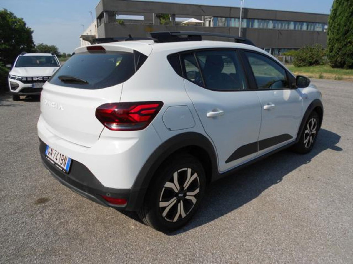 Dacia Sandero Stepway 1.0 tce Expression Eco-g 100cv (3)