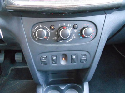 Dacia Sandero Stepway 1.0 TCe 100 CV ECO-G Comfort (10)