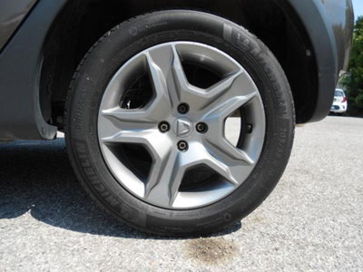 Dacia Sandero Stepway 1.0 TCe 100 CV ECO-G Comfort (5)