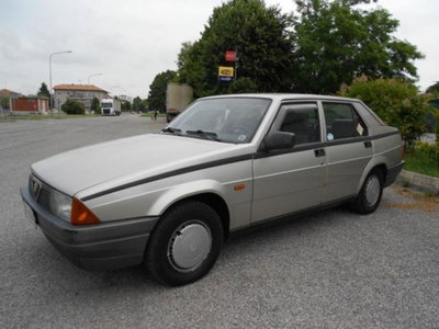 Alfa Romeo 75 1.6 (2)