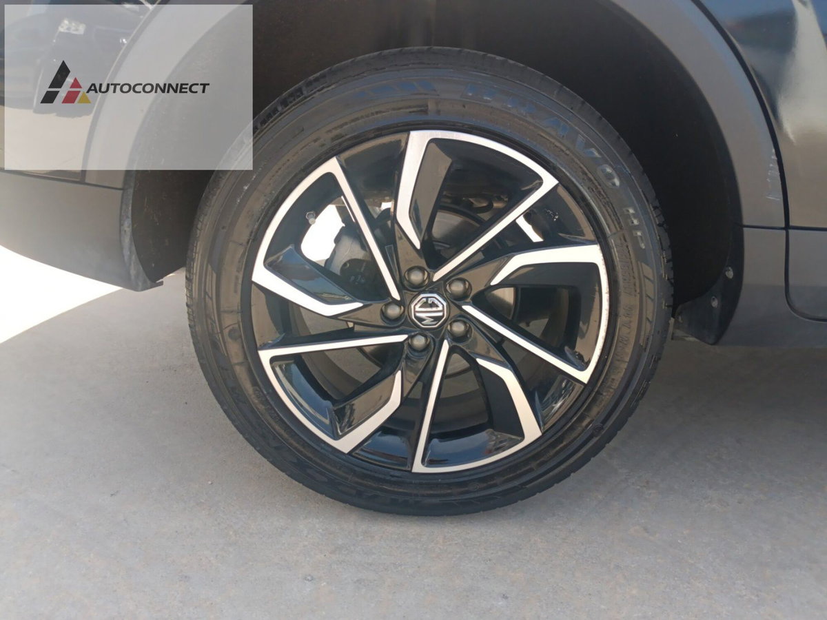 Mg ZS ZS 1.5 Luxury (15)