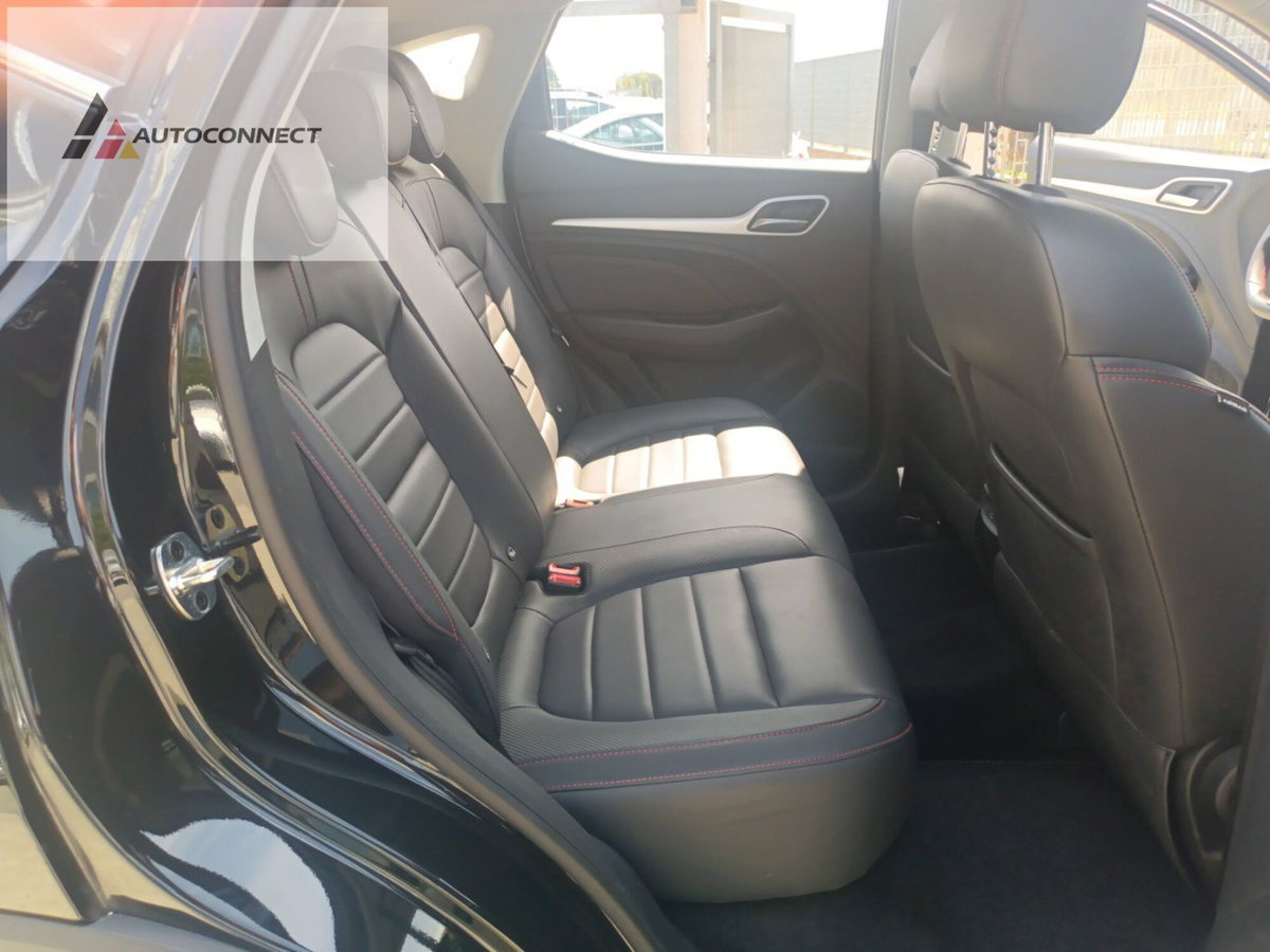 Mg ZS ZS 1.5 Luxury (20)