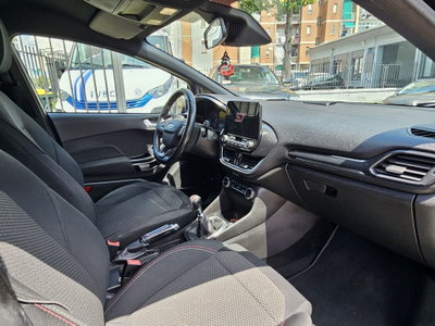Ford Fiesta 1.5 TDCi 5 porte ST-Line (11)