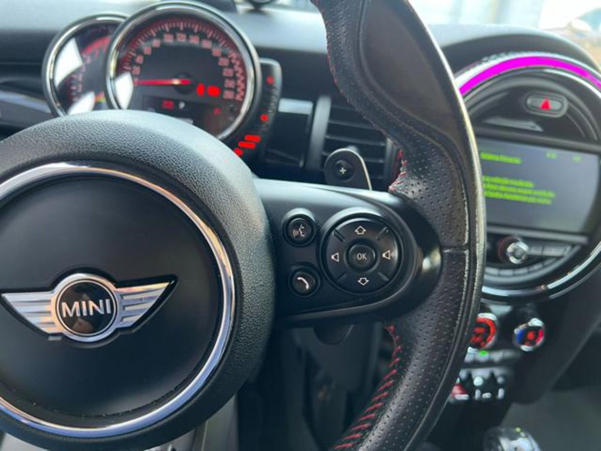 MINI Mini 2.0 John Cooper Works (14)