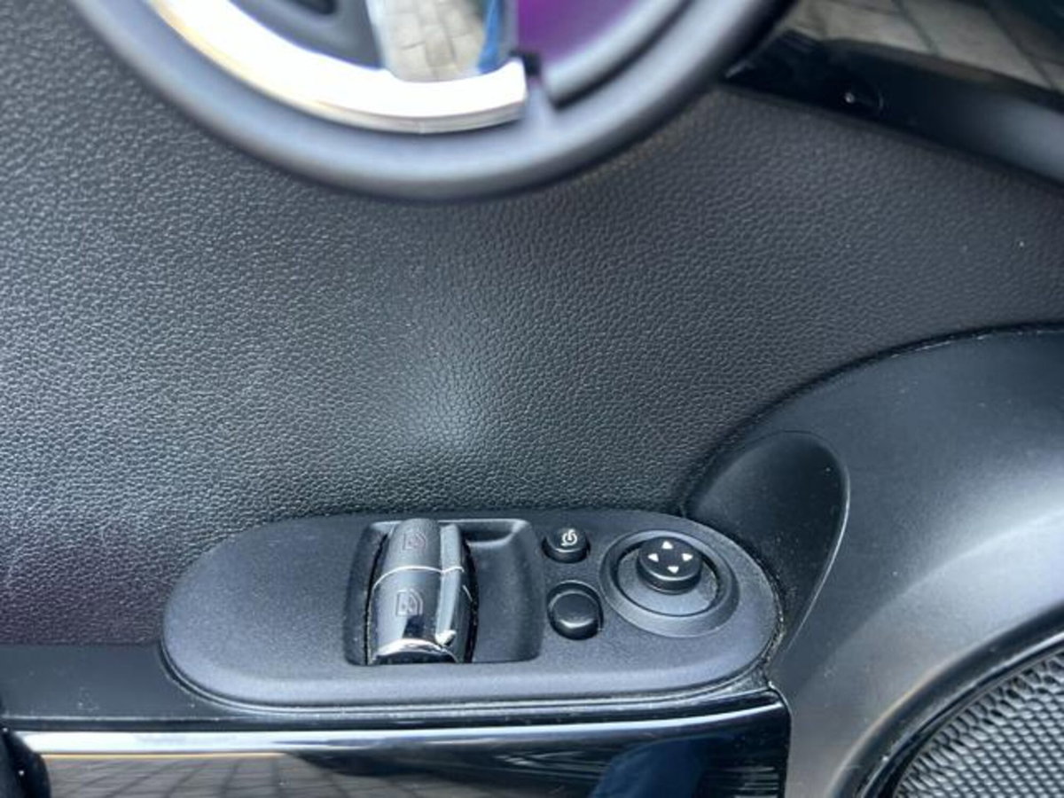 MINI Mini 2.0 John Cooper Works (19)