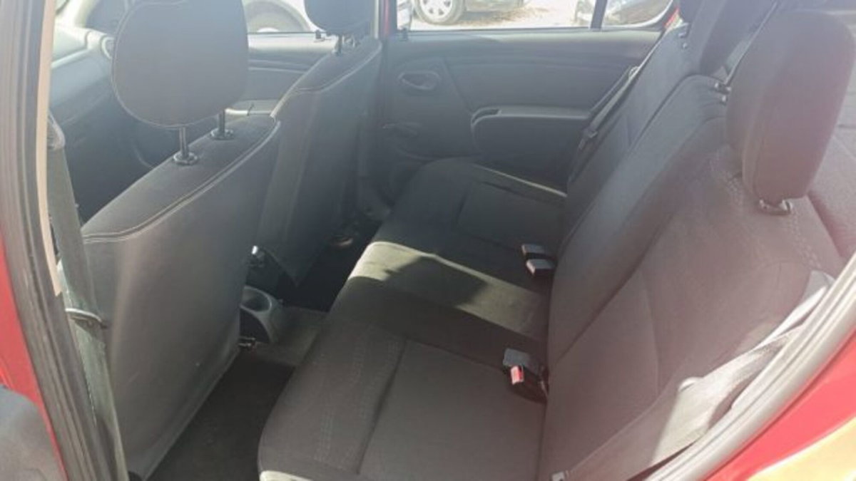 Dacia Sandero Stepway 1.6 8V GPL 85CV (14)