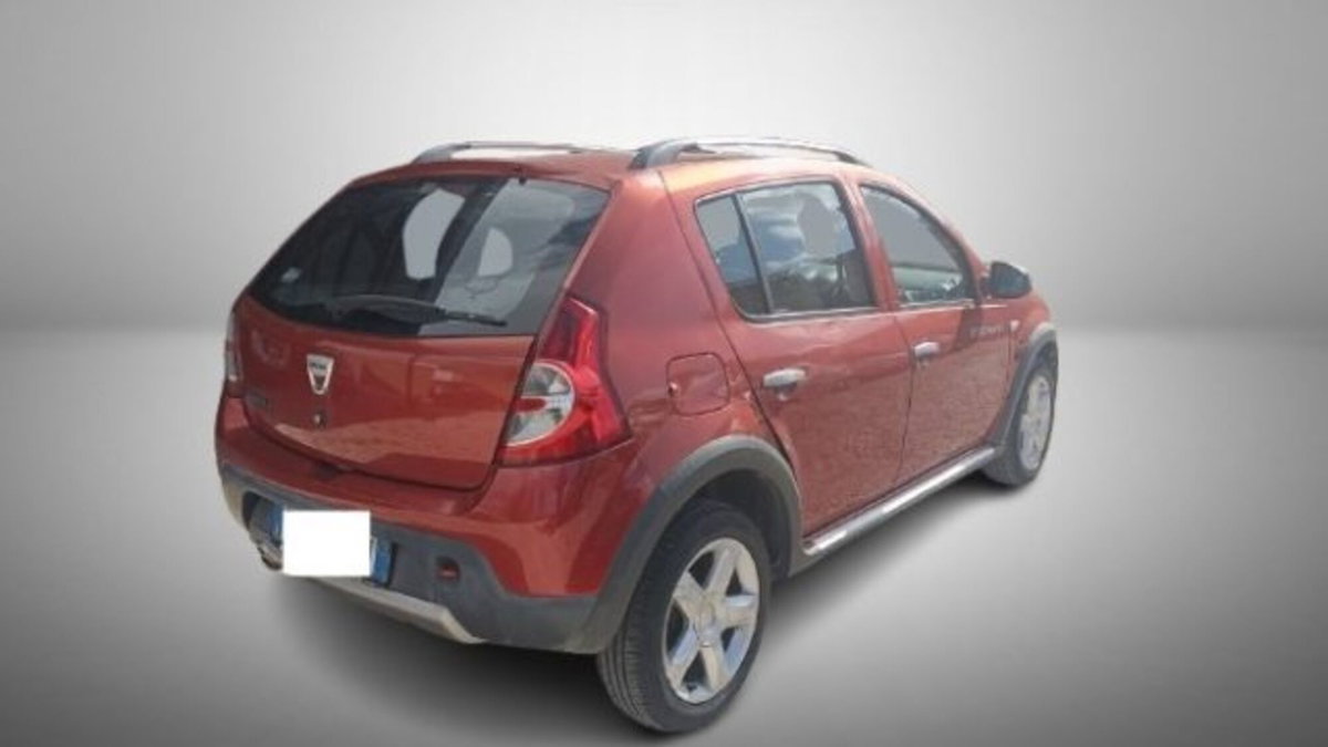 Dacia Sandero Stepway 1.6 8V GPL 85CV (5)
