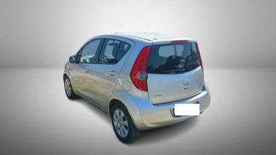 Opel Agila 1.0 12V 65CV (7)