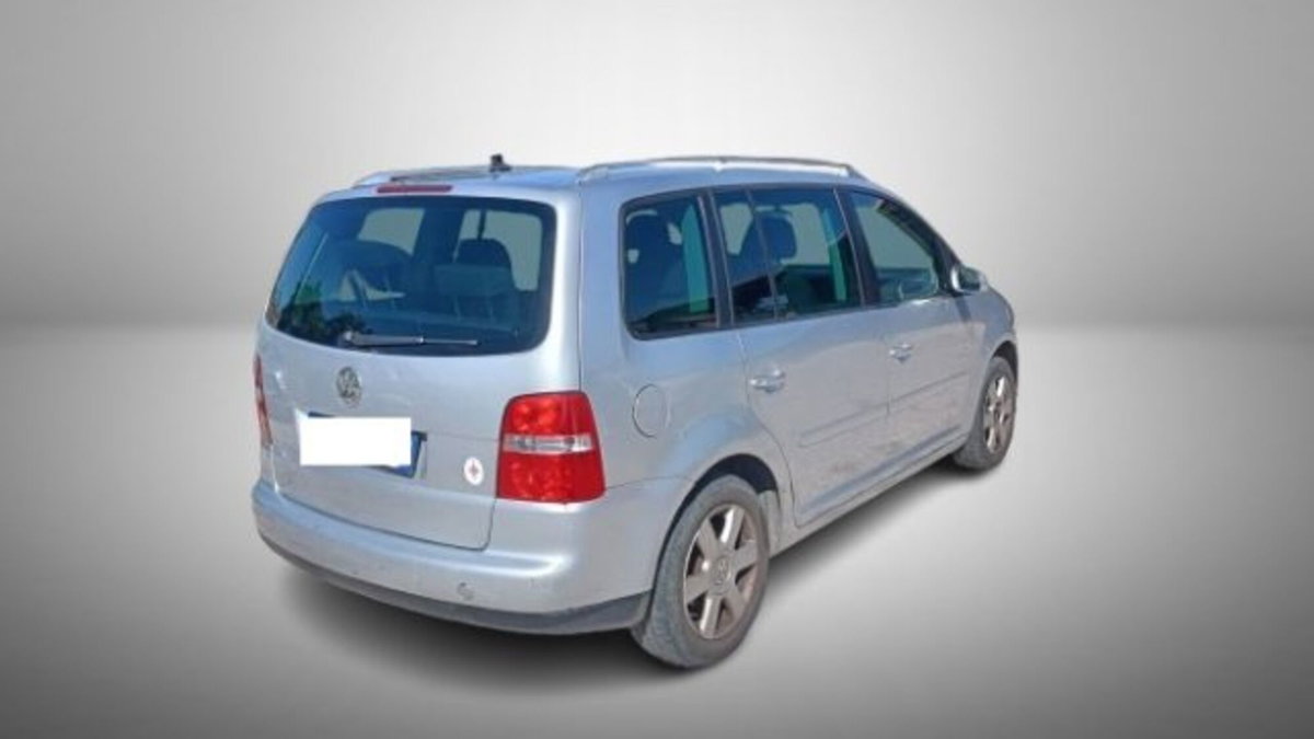 Volkswagen Touran 1.9 TDI 105CV DPF (5)