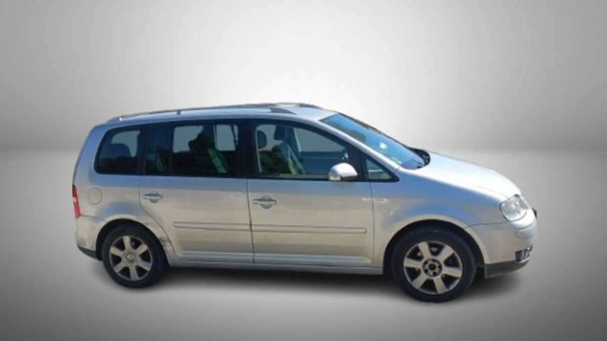 Volkswagen Touran 1.9 TDI 105CV DPF (8)