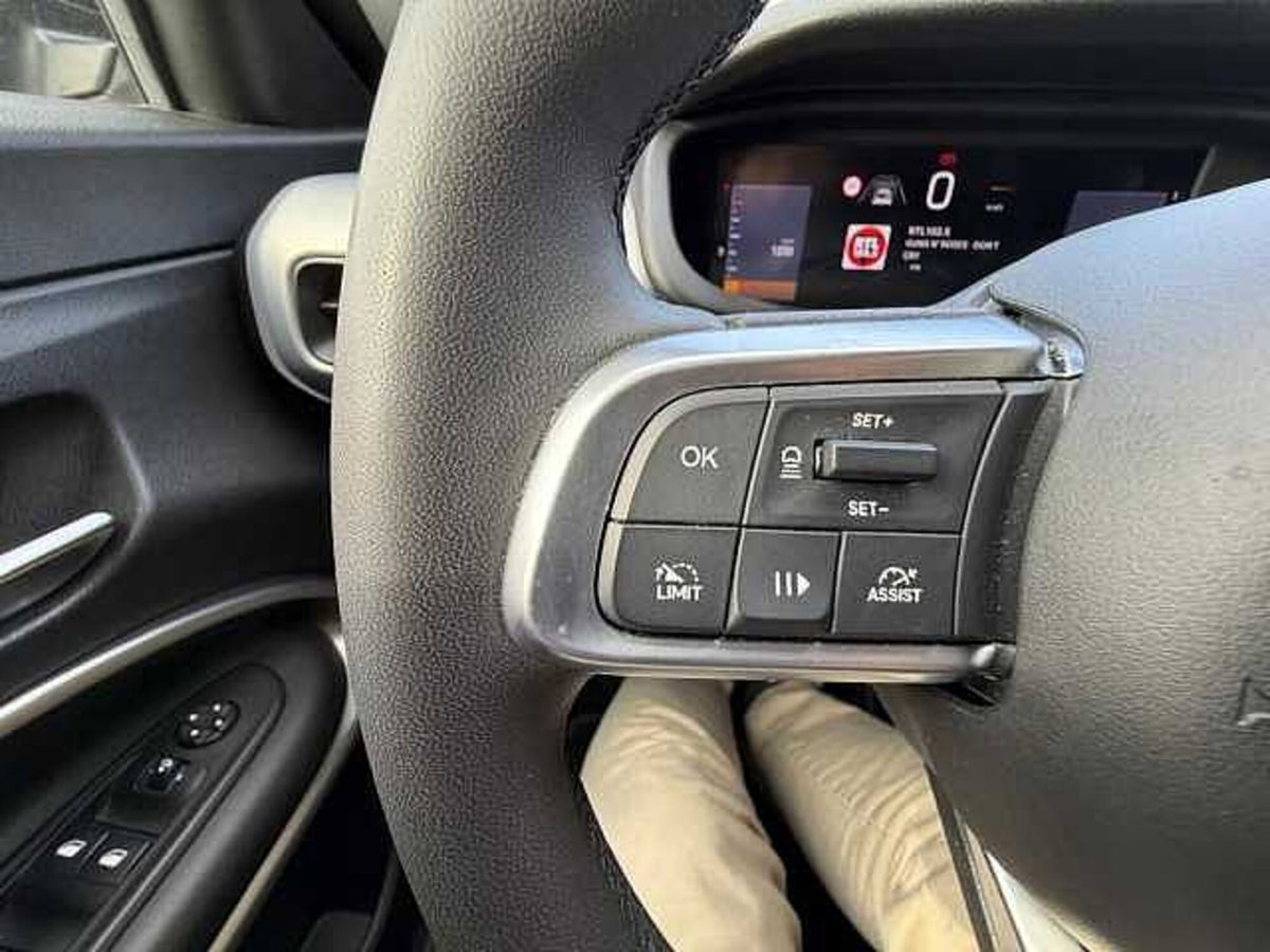 Jeep Avenger 1.2 turbo Summit fwd 100cv (18)