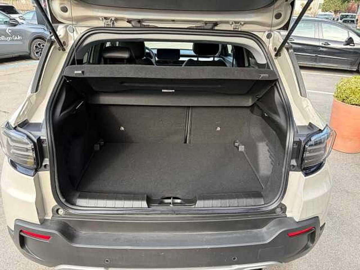 Jeep Avenger 1.2 turbo Summit fwd 100cv (11)