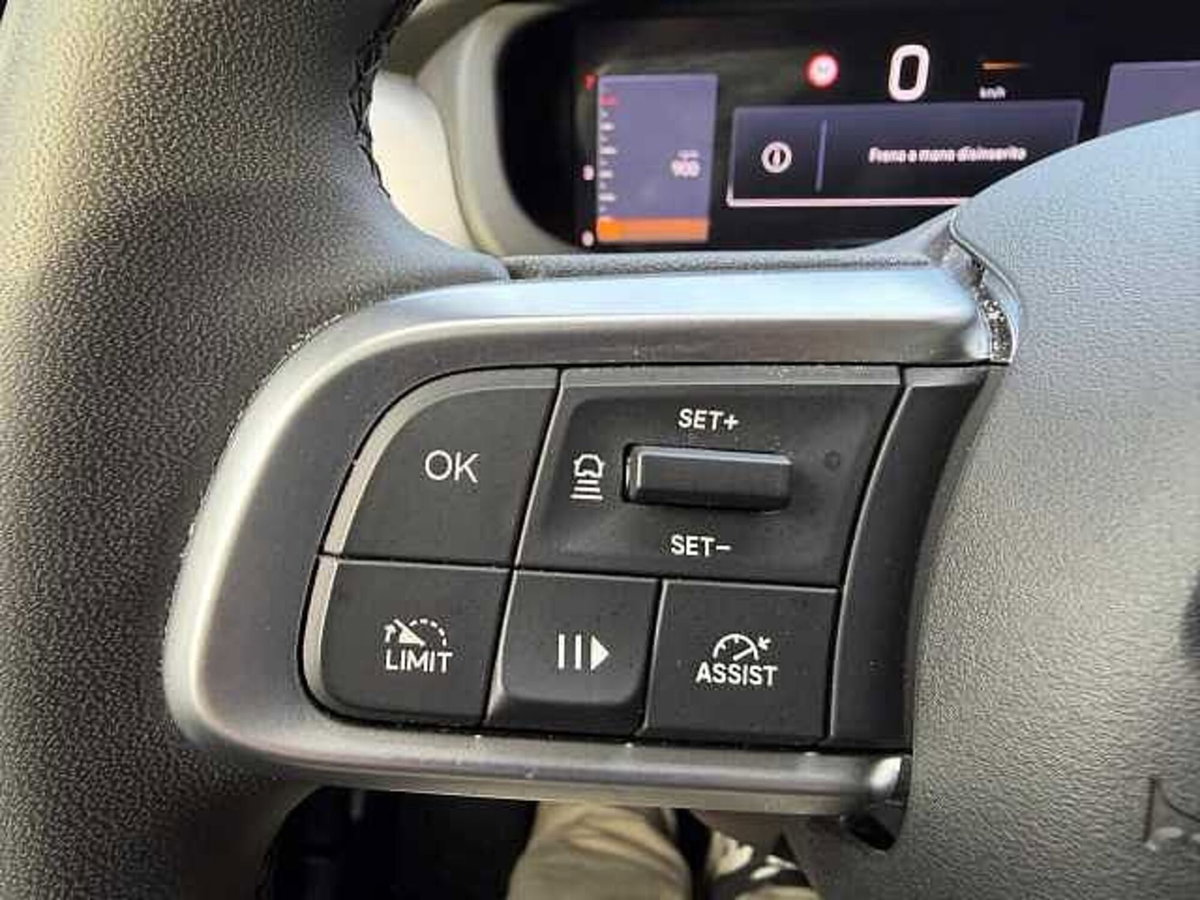 Jeep Avenger 1.2 turbo Summit fwd 100cv (18)