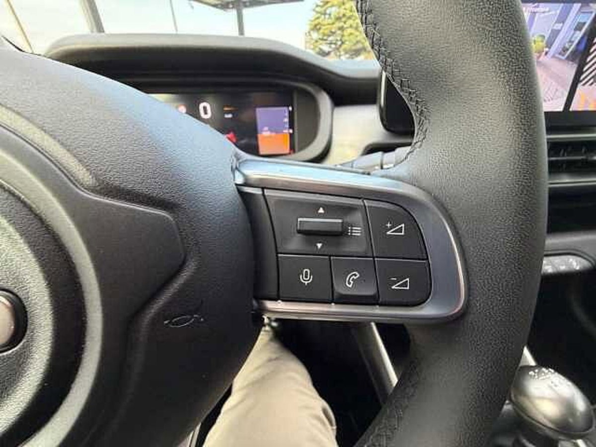 Jeep Avenger 1.2 turbo Summit fwd 100cv (19)