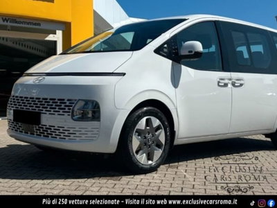 Hyundai Staria 1.6 hev 2wd auto usata