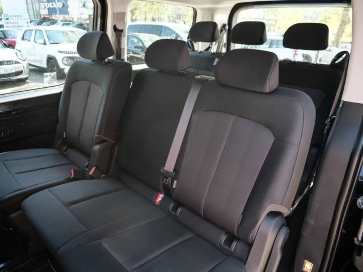 Hyundai Staria 1.6 hev 2wd auto (10)
