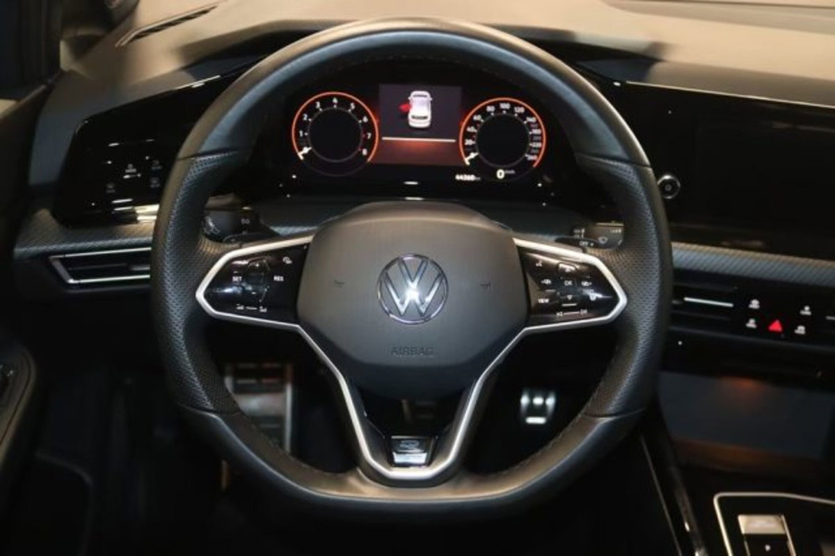 Volkswagen Golf Variant 1.5 eTSI 150 CV EVO ACT DSG R-Line (12)