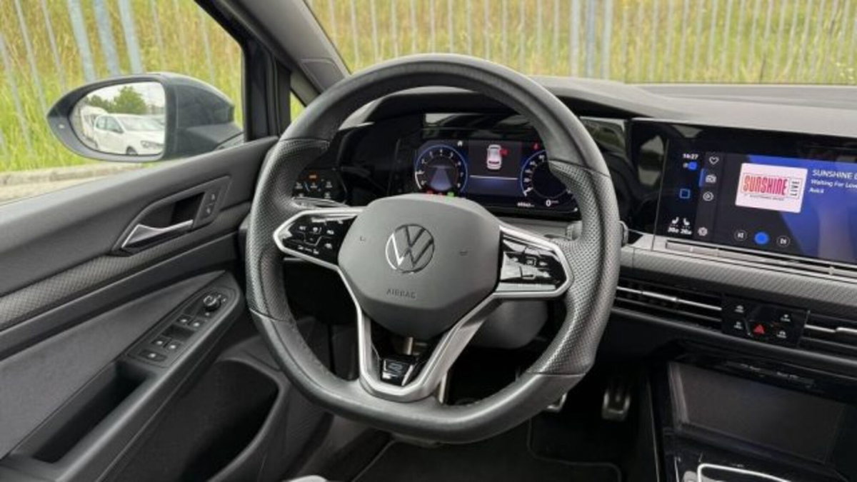 Volkswagen Golf 1.5 eTSI 150 CV EVO ACT DSG Life (11)