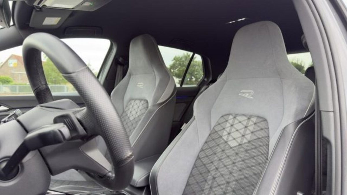 Volkswagen Golf 1.5 eTSI 150 CV EVO ACT DSG Life (4)