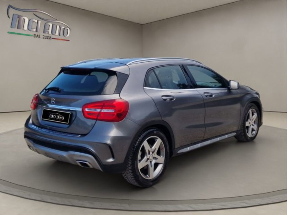 Mercedes-Benz GLA SUV 220 d Automatic Sport (5)