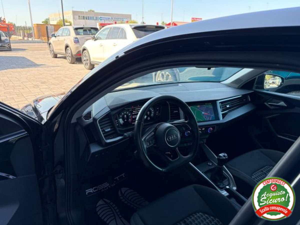 Audi A1 Sportback 30 TFSI S line edition (12)