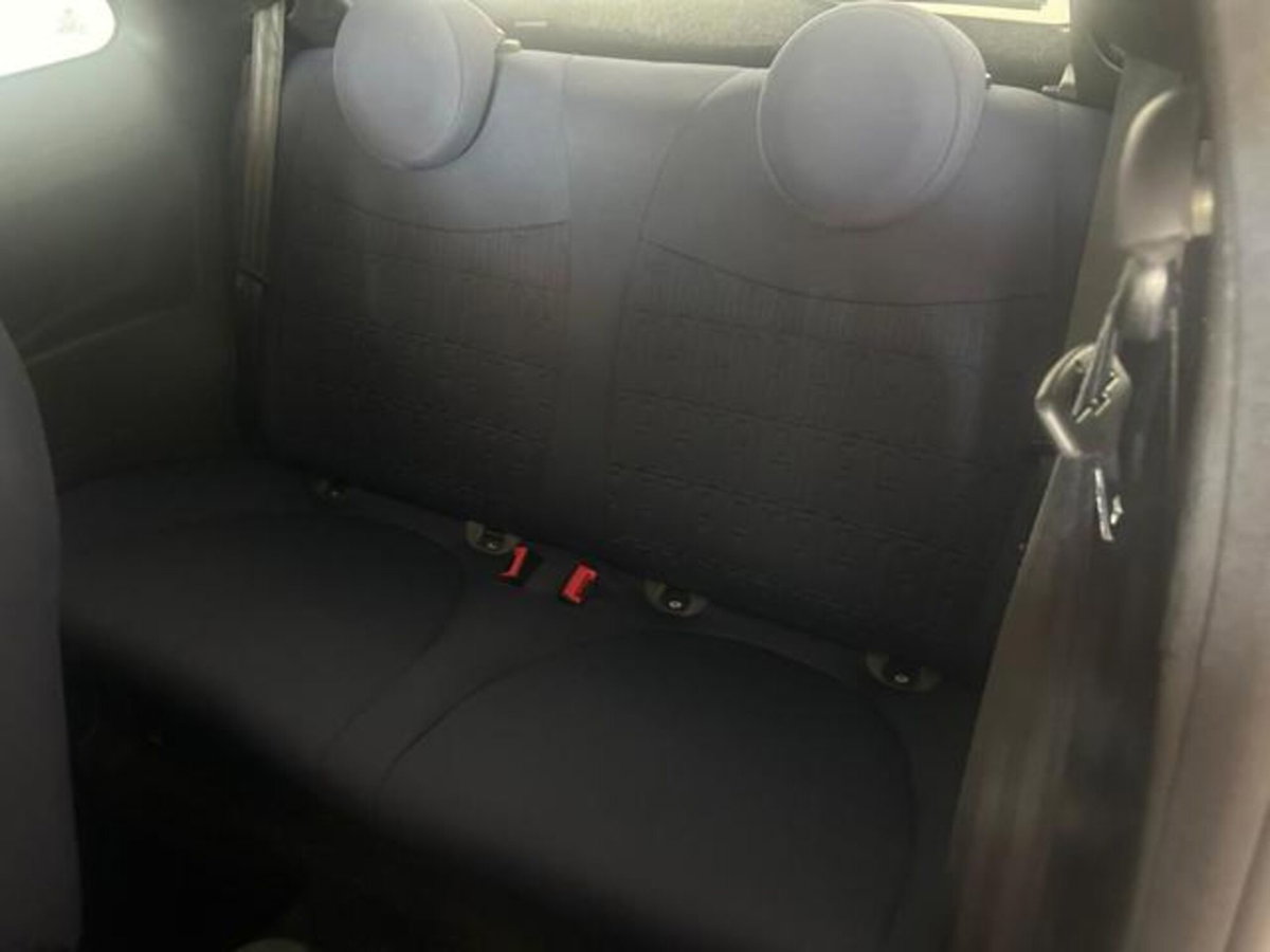 Fiat 500 1.0 Hybrid Club (6)