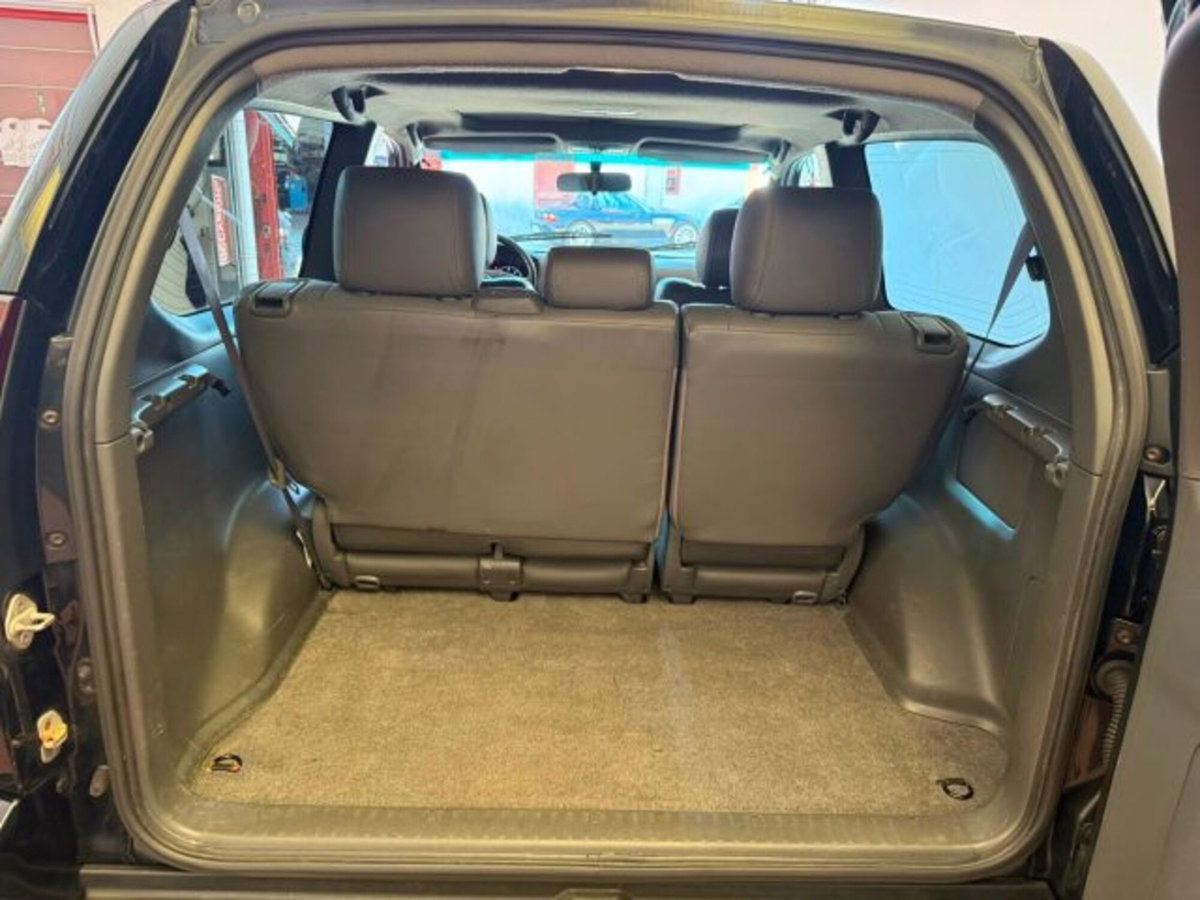 Toyota Land Cruiser D-4D 16V cat 3 porte aut. Executive (12)