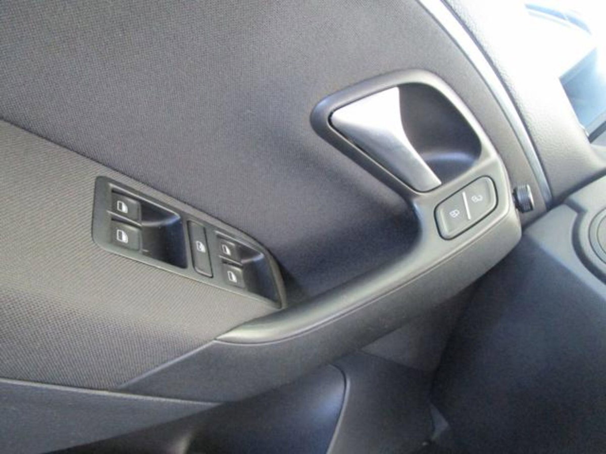 Volkswagen Polo 1.4 TDI 90 CV DSG 5p. Comfortline BlueMotion Technology (15)