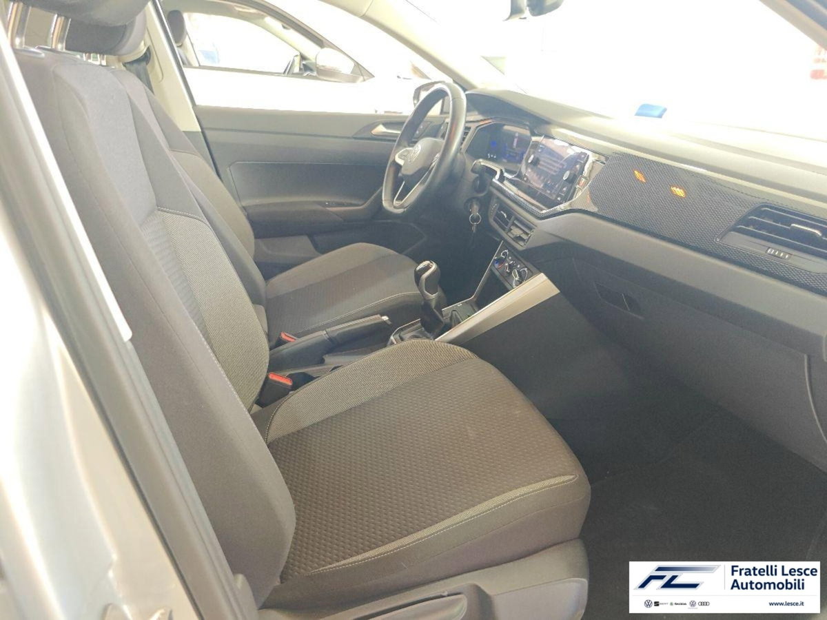 Volkswagen Polo 1.0 Life 80cv (8)