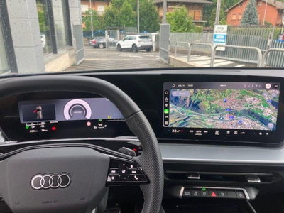 Audi Q3 1.5 e-hybrid S line edition 272cv s-tronic (11)