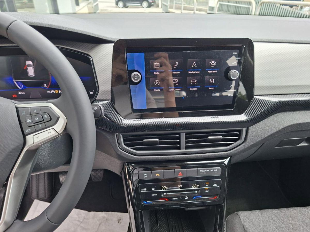 Volkswagen T-Cross 1.0 tsi Edition 95cv (12)