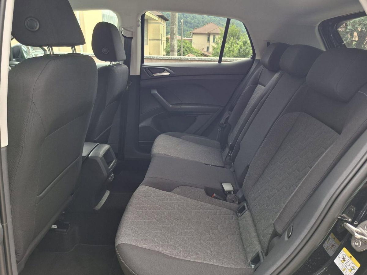 Volkswagen T-Cross 1.0 tsi Edition 95cv (9)