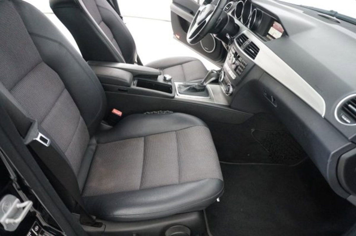 Mercedes-Benz Classe C Station Wagon 220 CDI Avantg. (10)
