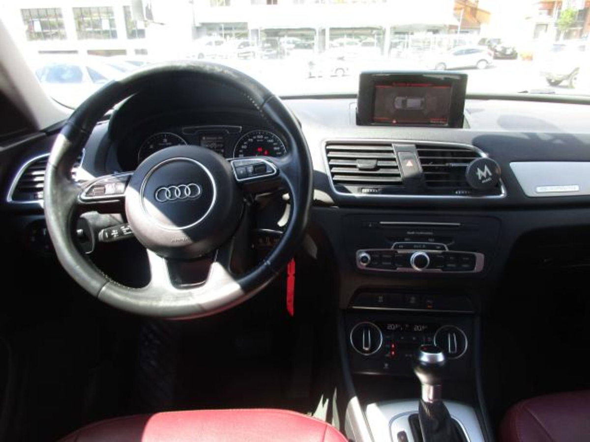 Audi Q3 2.0 tdi Business Advanced 150cv s-tronic (12)