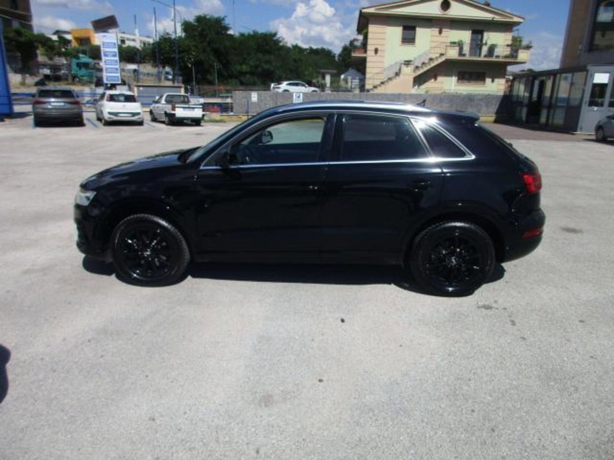 Audi Q3 2.0 tdi Business Advanced 150cv s-tronic (4)