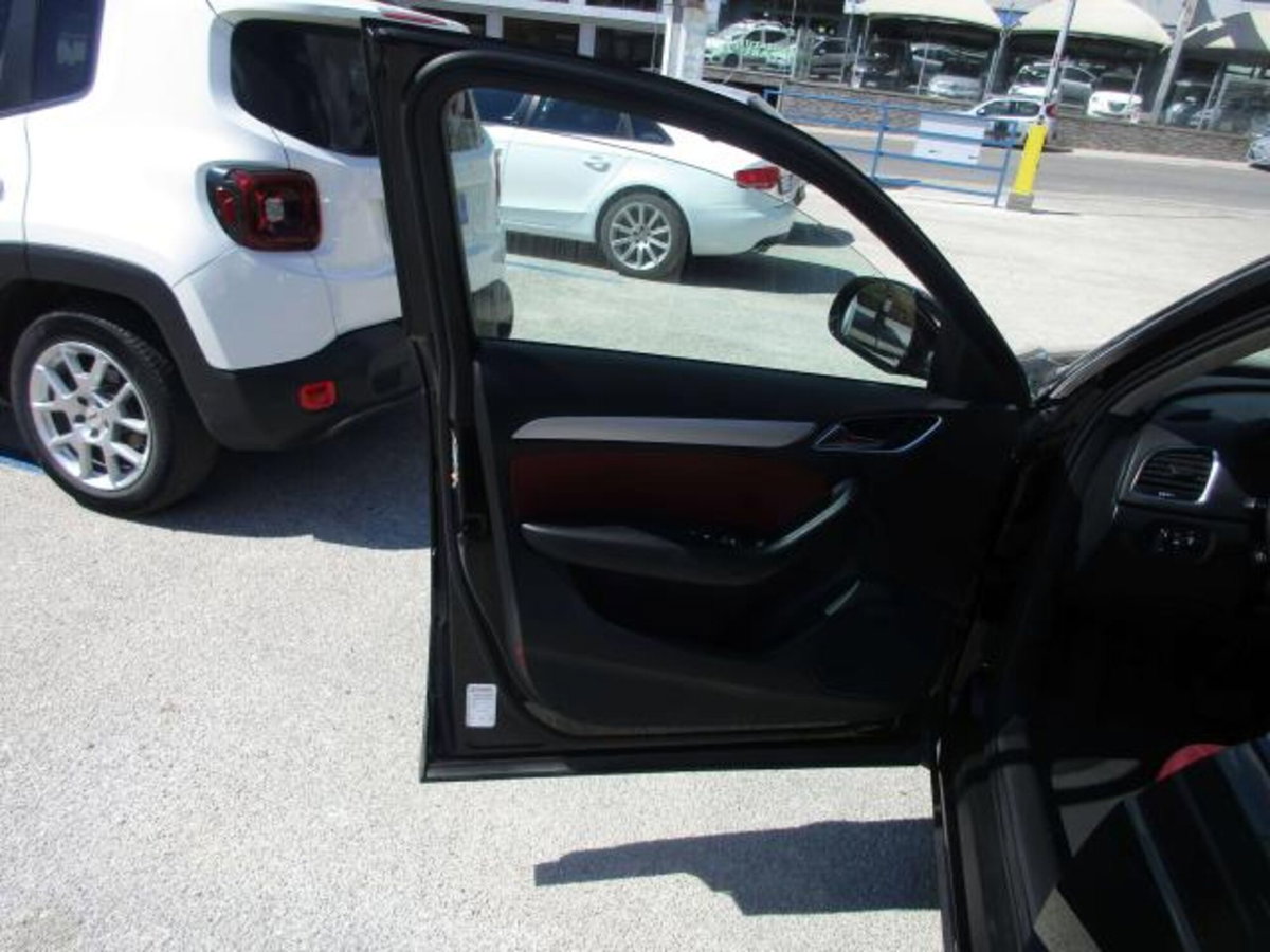 Audi Q3 2.0 tdi Business Advanced 150cv s-tronic (9)
