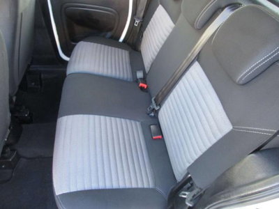 Fiat Qubo 1.3 MJT 75 CV Trekking (11)